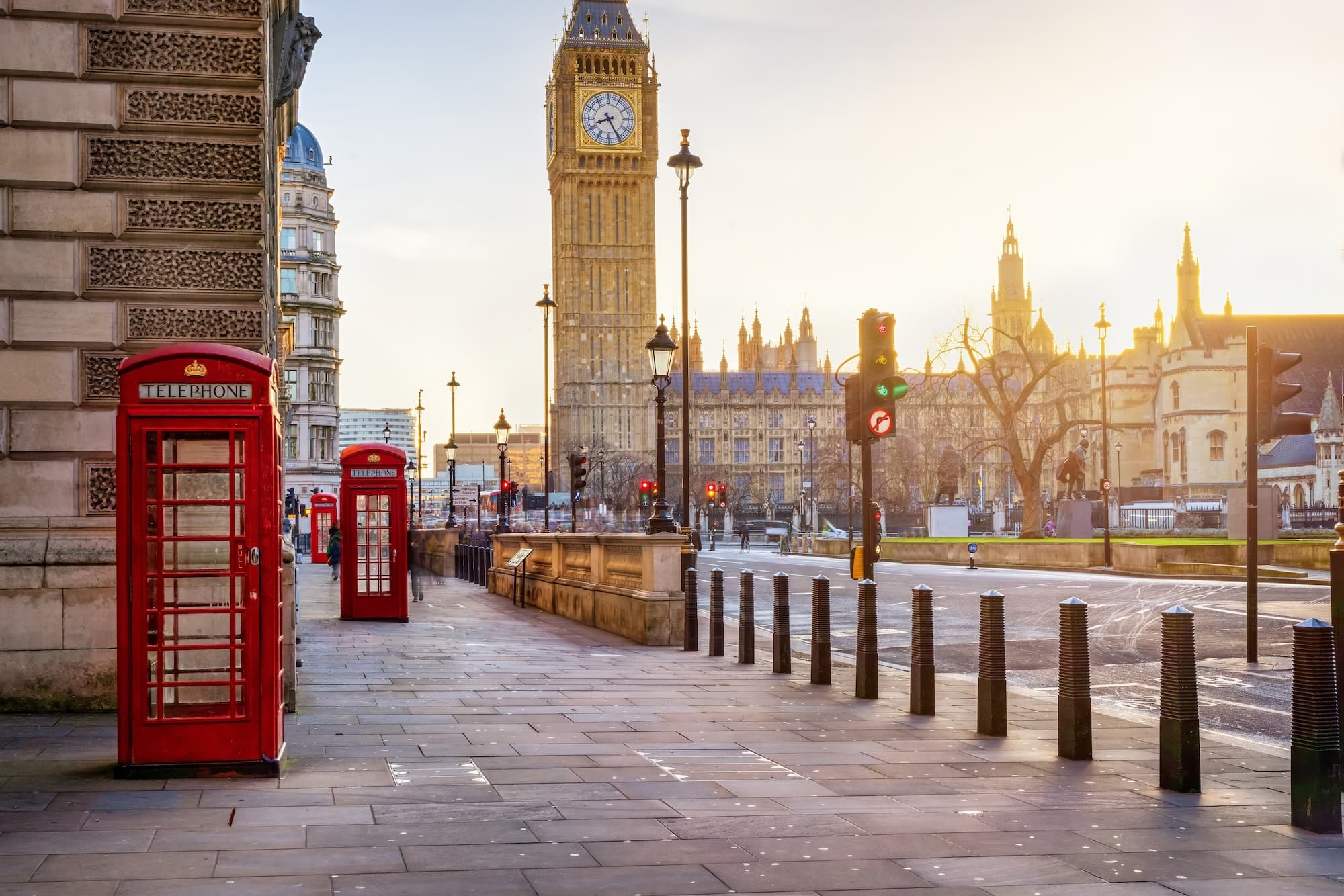 London — City Street at Sunrise